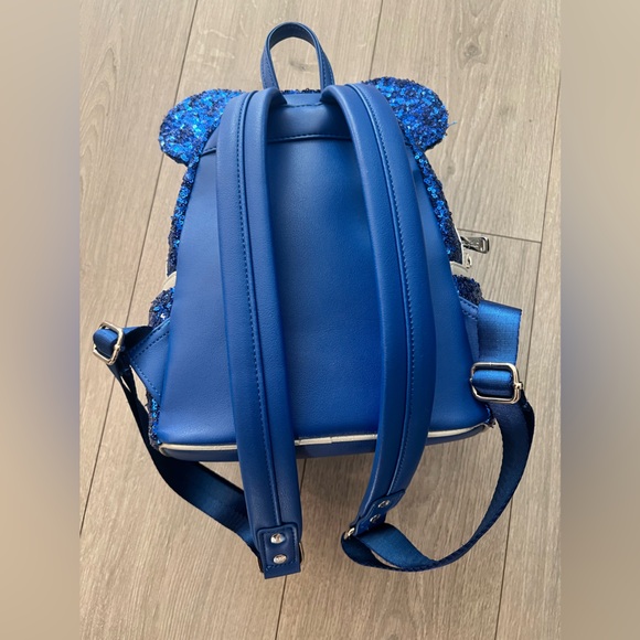 GUC Disney Wishes Come True Lounge Fly Mini Backpack & Minnie Ears - Picture 5 of 5